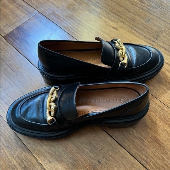 Tory Burch Jessa Lug Sole Loafers – Black Leather, Gold Horsebit, Size 7 - Picture 7 of 9